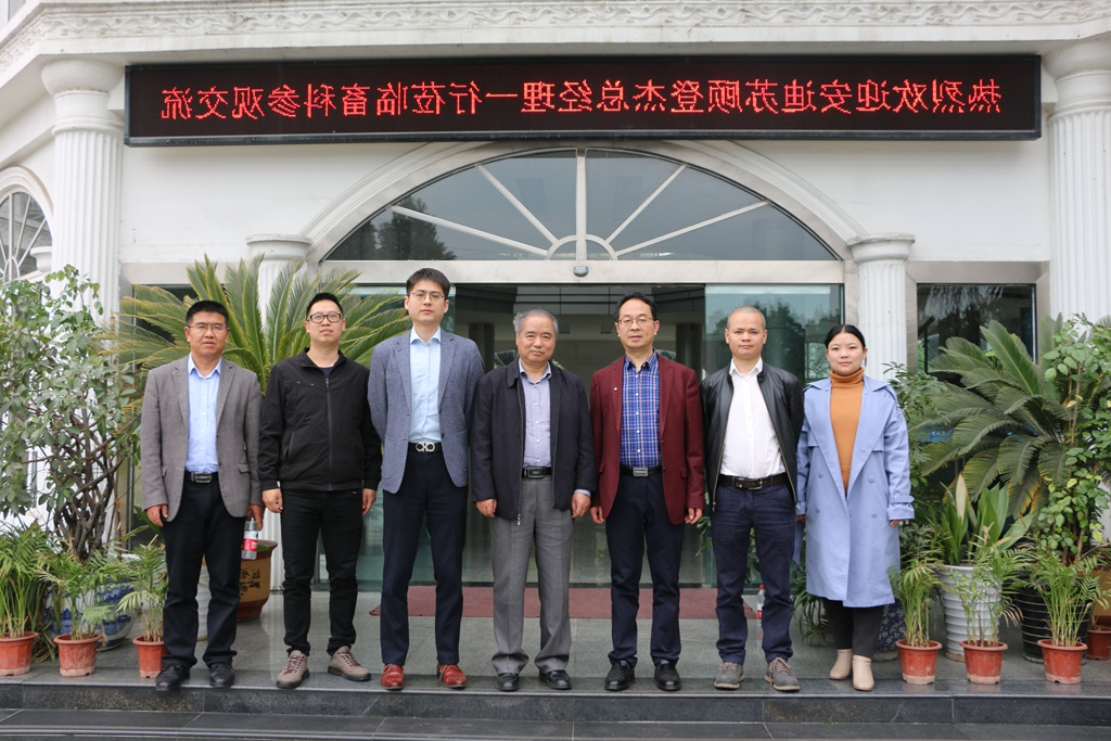 news05.jpg