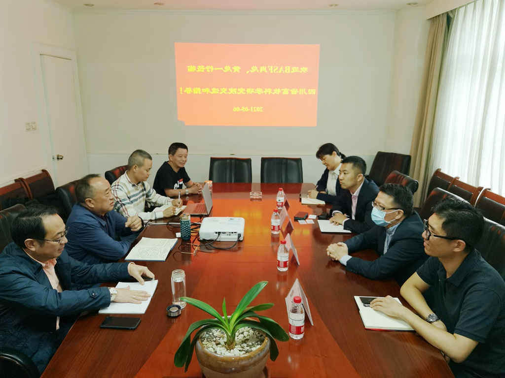 news03.jpg