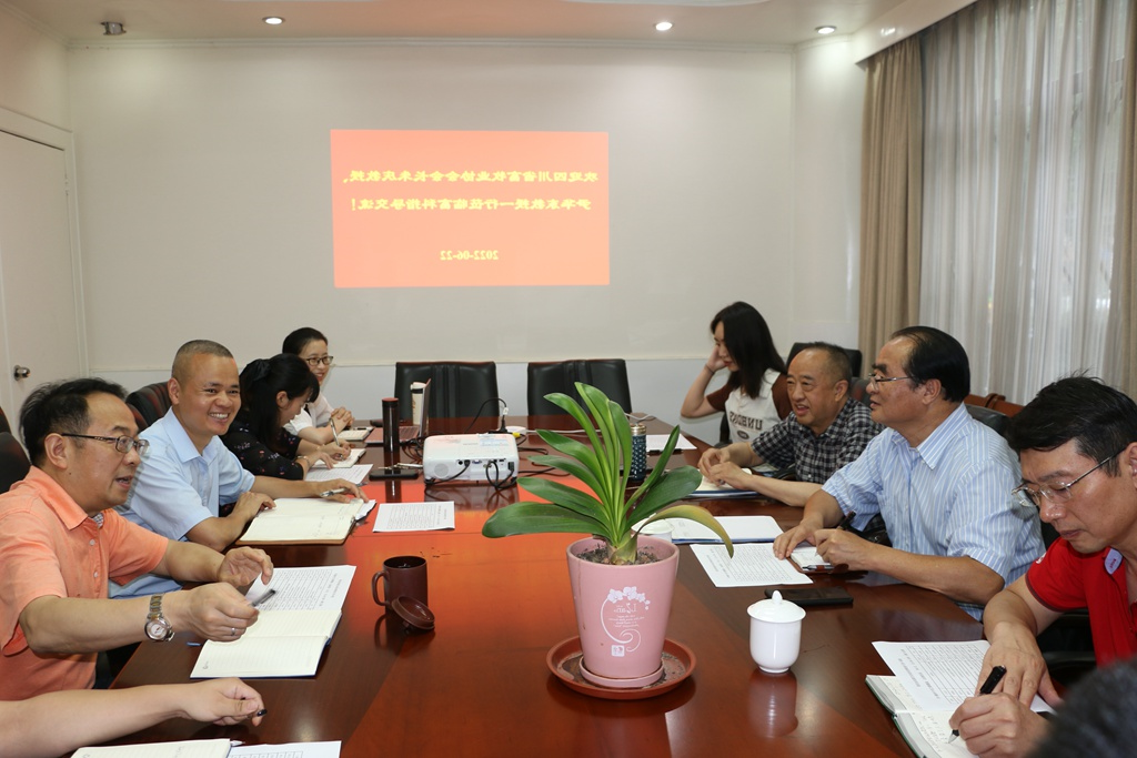 news01.jpg