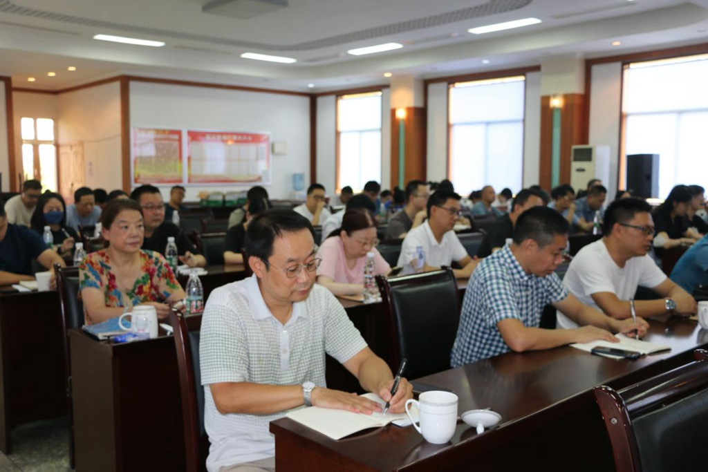 news03.jpg